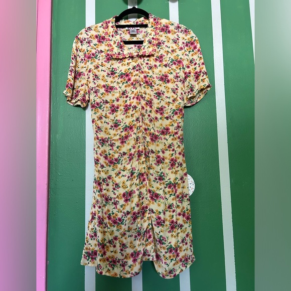 Vintage floral mini - Picture 2 of 5